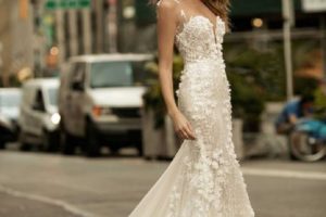 6 Excellent yet Effortless Ways to Pull off Sexy Wedding Dresses